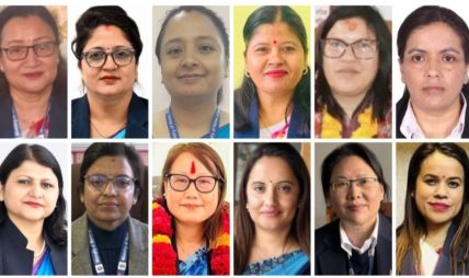 तीजका दिन महिला प्रमुख जिल्ला अधिकारीहरु भने कार्यस्थल मै ब्यस्त