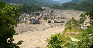 भोटेकोशी बाढीले १२ बैंकका १७ शाखामा क्षति