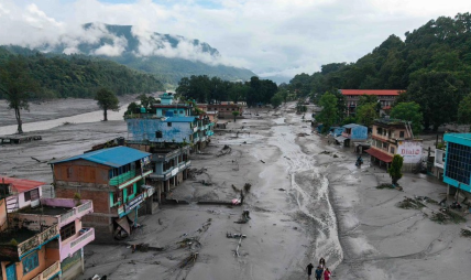 भोटेकोशी बाढीको मुखबाट बाचेर फर्केका कामदार भन्छन् : त्यहाँ गएर फेरि काम गर्ने आँट छैन
