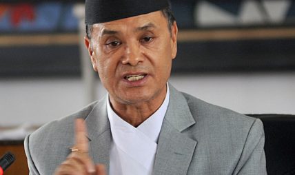 पूर्वप्रधानन्यायाधीश चोलेन्द्र शम्शेर जबरा पक्राउ पूर्वप्रधानन्यायाधीश चोलेन्द्र शम्शेर जबरा पक्राउ