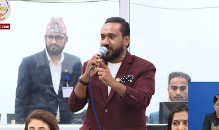 सरकारलाई रास्वपा सांसदको प्रश्नः प्रहरी महानिरीक्षक कार्कीलाई किन बर्खास्त गरिँदैन ?