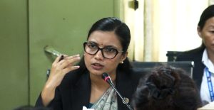 आमालाई ६ महिना र बुबालाई ४२ दिन तलबसहित प्रसव बिदाको प्रस्ताव